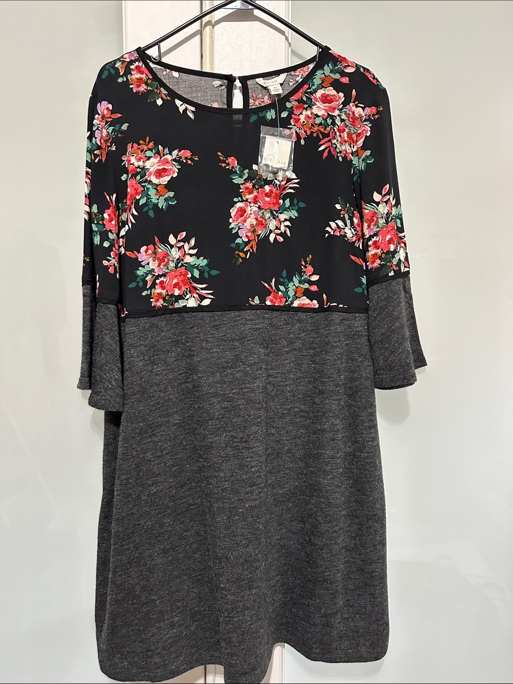J/M EST 1946 Floral Panel Black & Charcoal Knit Women’s Dress